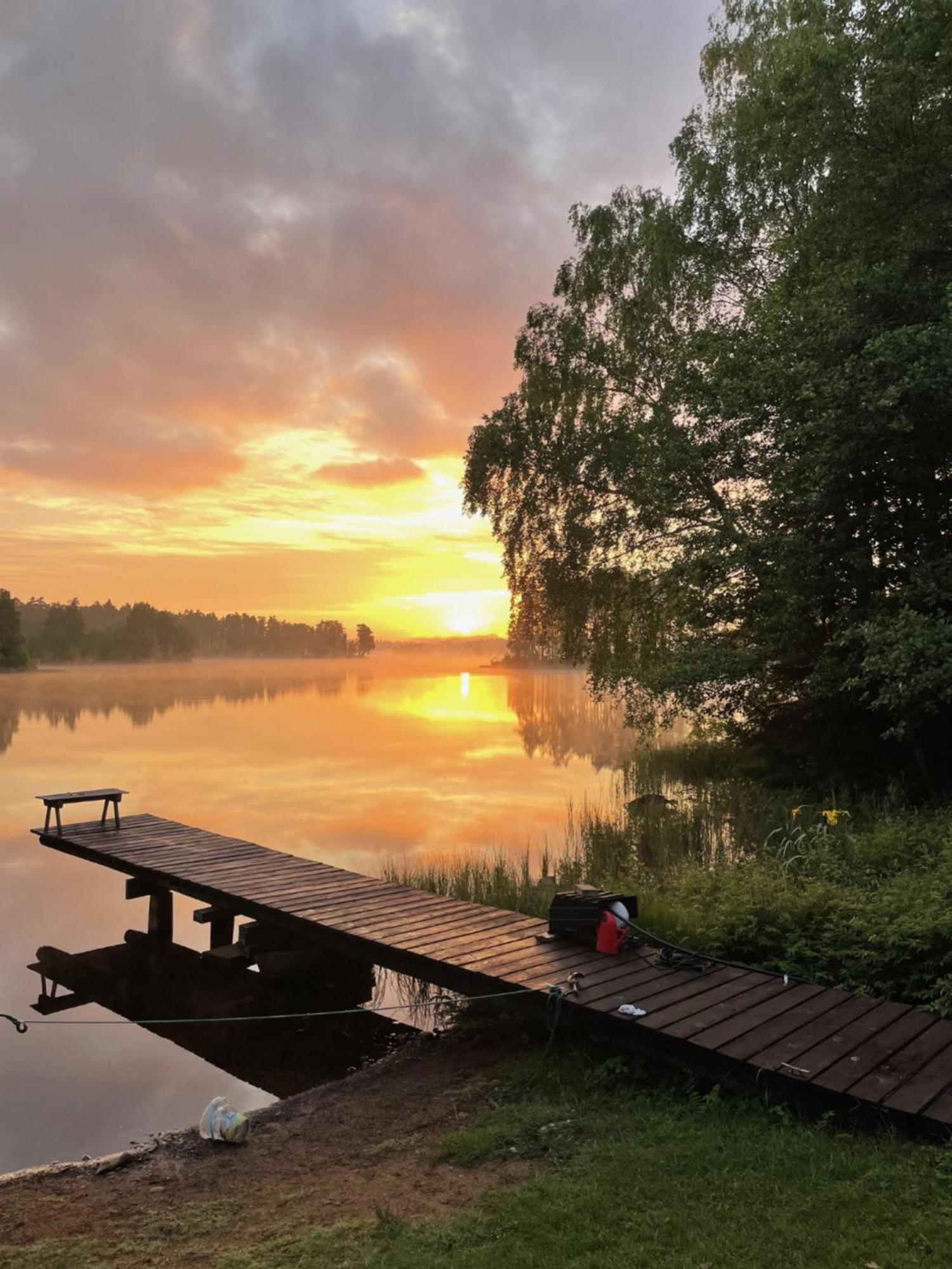 Naturskoent Boende Vid Sjoe Skanes Fagerhult Bagian luar foto